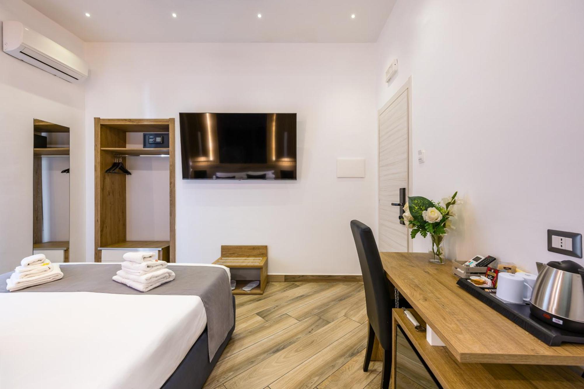 Hotel Bella Napoli Bagian luar foto